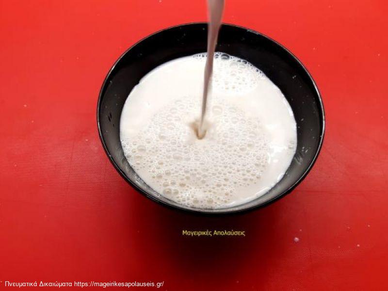 Νηστίσιμο γάλα αμυγδάλου για γλυκά η ρόφημα
