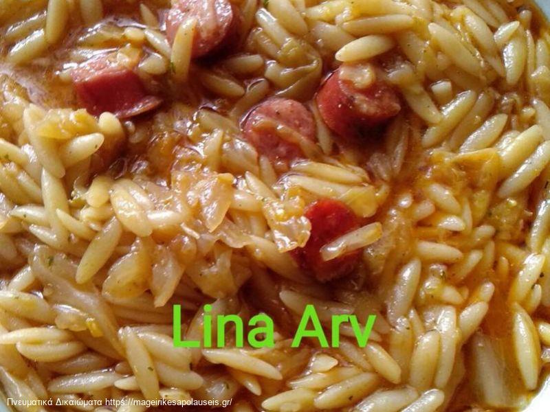 Σούπα με κριθαράκι, λουκάνικο και λάχανο της Λίνας